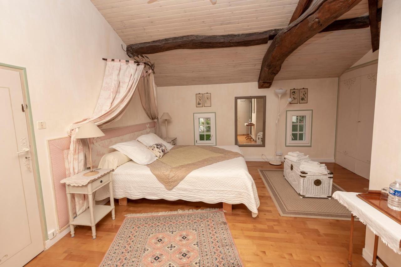 Chambres D'Hotes De Charme Au Refuge Du Peintre Pres De St Emilion Sainte-Terre エクステリア 写真